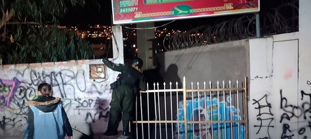 Niños del Hogar José Soria de La Paz pidieron ayuda desde una ventana, abrieron investigación