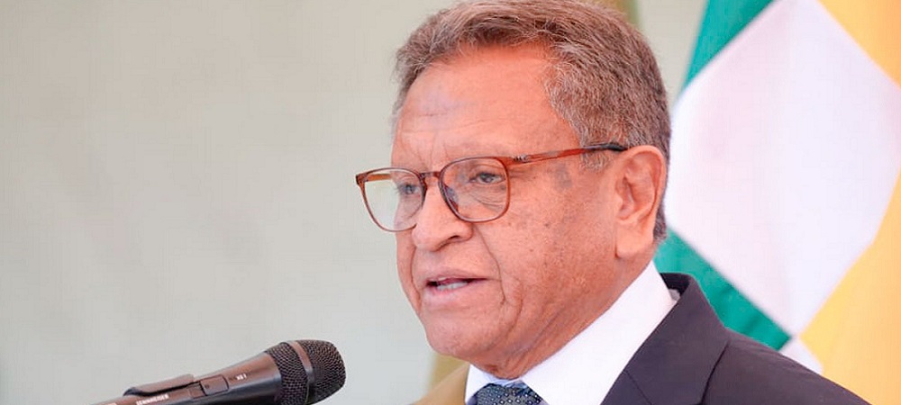 La Cámara de Senadores presenta solicitud de interpelación del ministro Oviedo, Lara debe definir hora y fecha