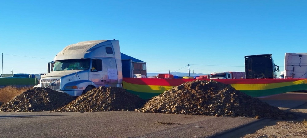 El autotransporte va a un paro movilizado el martes 5 de mayo por la crisis energética que soporta Bolivia