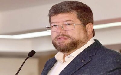 Samuel Doria Medina critica el alza salarial del 20% demandado por la COB