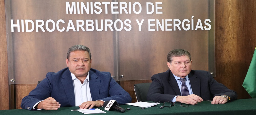 El Gobierno informará diariamente sobre la provisión de combustibles a cargo de YPFB