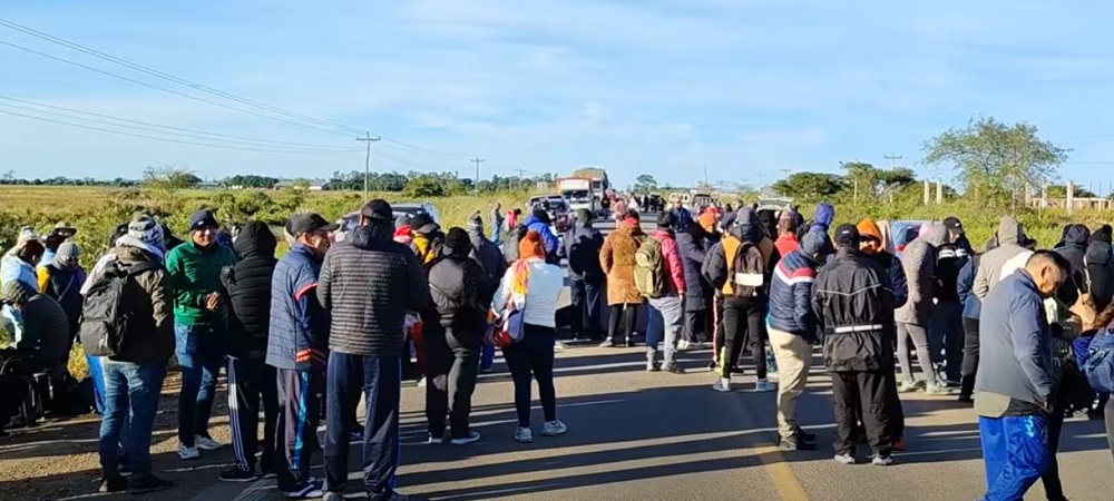 En Occidente se desbloquea, pero en el Oriente, en San Julián, ya son tres días de un bloqueo que deja desconectado a Beni de Santa cruz