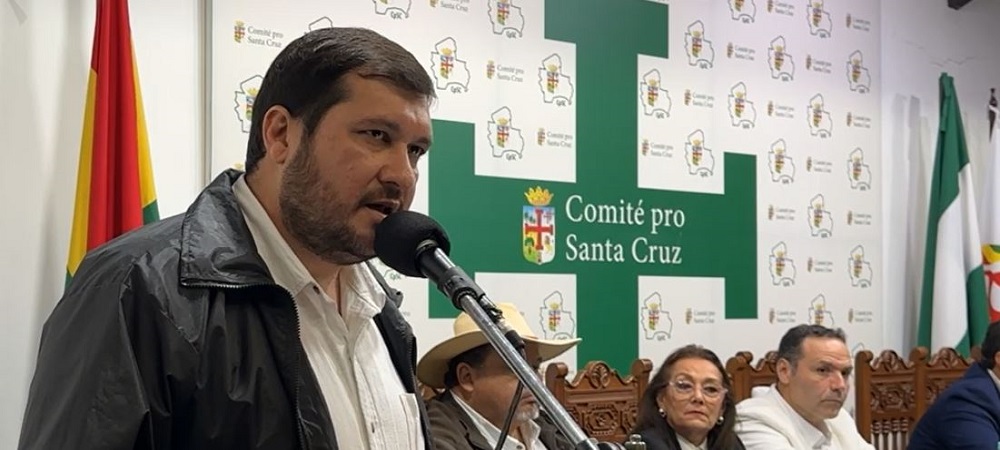Asamblea de la Cruceñidad aprueba exigir al presidente Rodrigo Paz declare estado de excepción