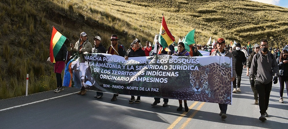 La marcha indígena por la tierra entra este lunes a La Paz hasta abrogar la Ley 1720
