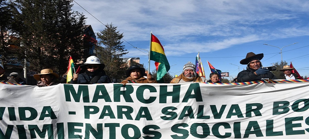‘Evistas’ en La Paz agravan el cerco a la sede de Gobierno, Rodrigo Paz mira cauto