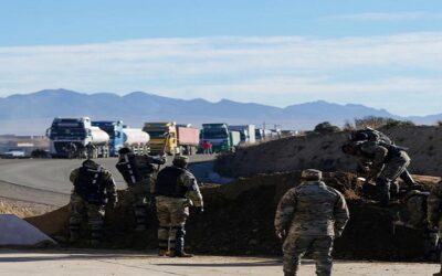 Fallido intento de desbloqueo de la Policía y FFAA, la COB no da tregua hasta la renuncia de Paz