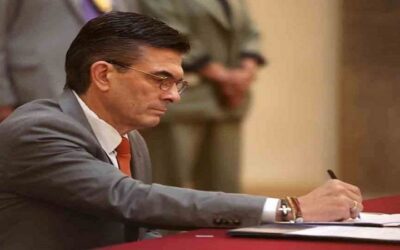 Rodrigo Paz promulga Ley 1733 del ‘perdonazo’ tributario que beneficia a unas 100.000 personas