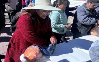 Un pollo a Bs 100, las amas de casa se desesperan ¿Hasta cuándo el país soportará el cerco?