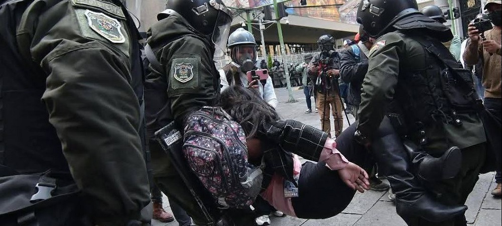 La prensa en emergencia, periodistas a punto de perder la vida en medio de los desmanes del lunes