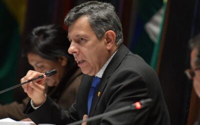 Cuando urge la abrogación de la Ley 1720 para pacificar el país, el Senado la devuelve a Diputados