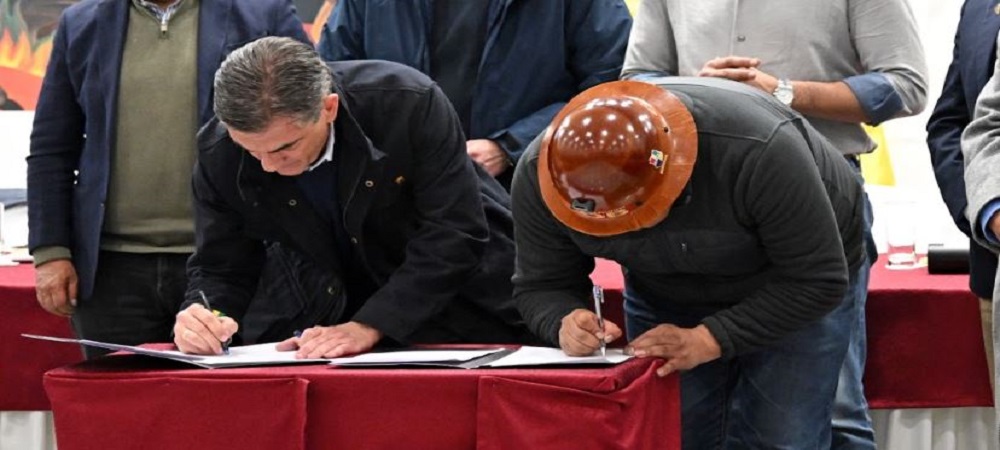 En el día 50, COB-Gobierno firman acuerdo, los bloqueos se levantan en el país