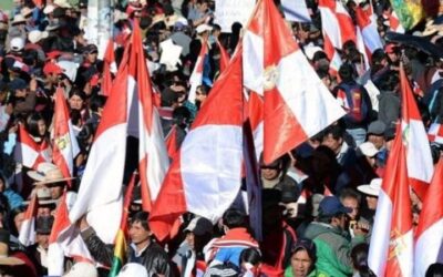 Cabildo en Potosí exige del Gobierno solución de la crisis social, dictar el Estado de excepción y aprehensión de Evo