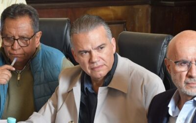 Tres ministros en el Senado, Ejecutivo busca la venia del Legislativo para dictar el Estado de excepción