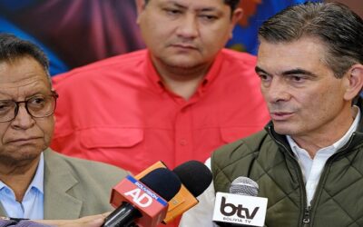 ‘El diálogo está desbloqueando más que la fuerza’: Rodrigo Paz en un encuentro con la COD cruceña