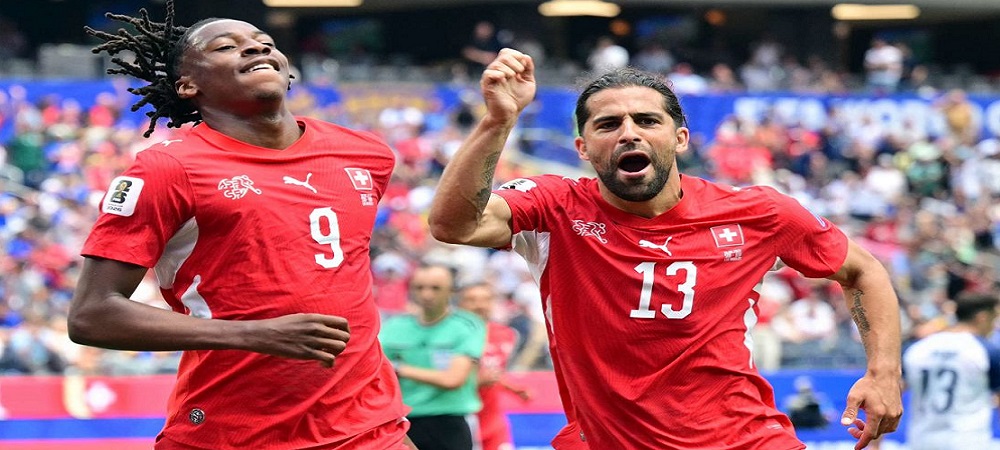 Suiza clasifica a 16 avos como primera tras ahogar la fiesta al local, Canadá 2-1