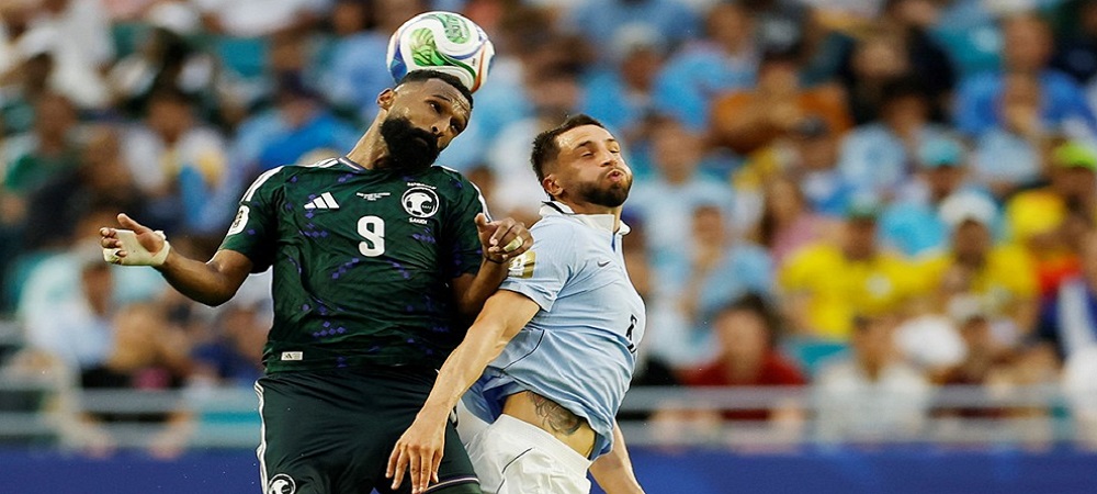 Uruguay iba perdiendo frente a Arabia Saudí, pero empató, otro tras pie de otro Sudamericano