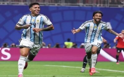 De infarto Argentina remonta y clasifica a cuartos del Mundial al ganar 3-2 a Egipto
