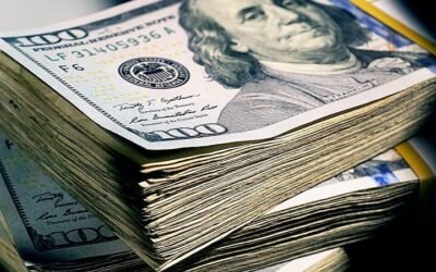 El Gobierno pide calma y defiende tendencia al alza del dólar que de Bs 9,73 superó la barrera de los Bs 10