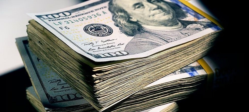 El Gobierno pide calma y defiende tendencia al alza del dólar que de Bs 9,73 superó la barrera de los Bs 10