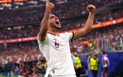 España eliminó a Portugal 1-0 con el agónico gol de Merino