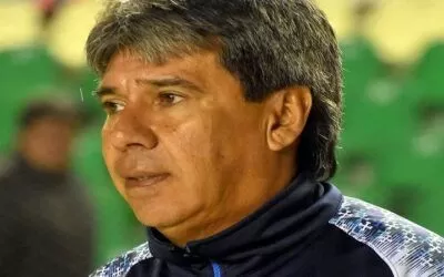 Roly Paniagua asumió la dirección técnica interina de Oriente Petrolero