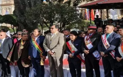 Arce y Choquehuanca presiden los actos protocolares por el 214 aniversario cívico de Chuquisaca