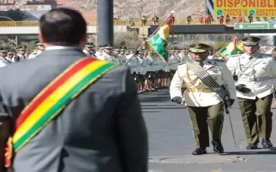 El presidente Luis Arce exigió de la Policía ser implacables contra la corrupción y el narcotráfico (video)