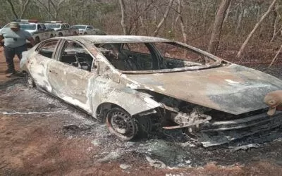 Hallan a dos personas calcinadas al interior de un vehículo reducido a chatarra en San Matías