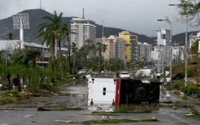 El paso de Otis deja 27 muertos y una cadena de daños en el puerto mexicano de Acapulco (video)