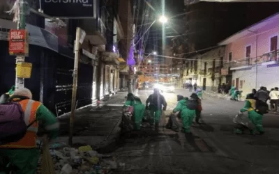 Vías públicas convertidas en baños, en basureros, antisociales detenidos, alcohol sin control, resultado de la preentrada o ‘promesa’ del Gran Poder