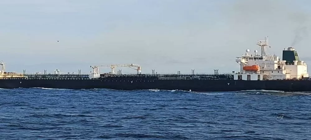 Un buque de procedencia rusa espera desembarcar en Arica unos 42 millones litros de diésel