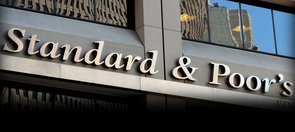 Standard & Poor’s califica a Bolivia con una ‘débil capacidad de cumplir la deuda a largo plazo’, el Gobierno lo rechaza