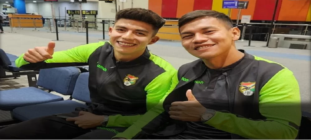 Con optimismo y la fe puesta para sacar un buen resultado, la Selección Bolivia de fútbol partió a Ecuador