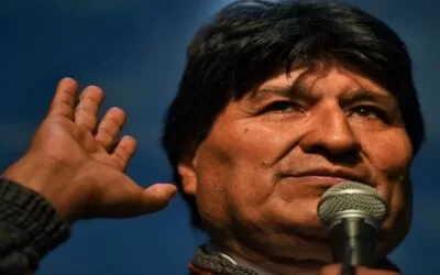 Evo Morales habría malversado los aportes de los militantes del MAS por más de Bs 10 millones, el TSE investigará