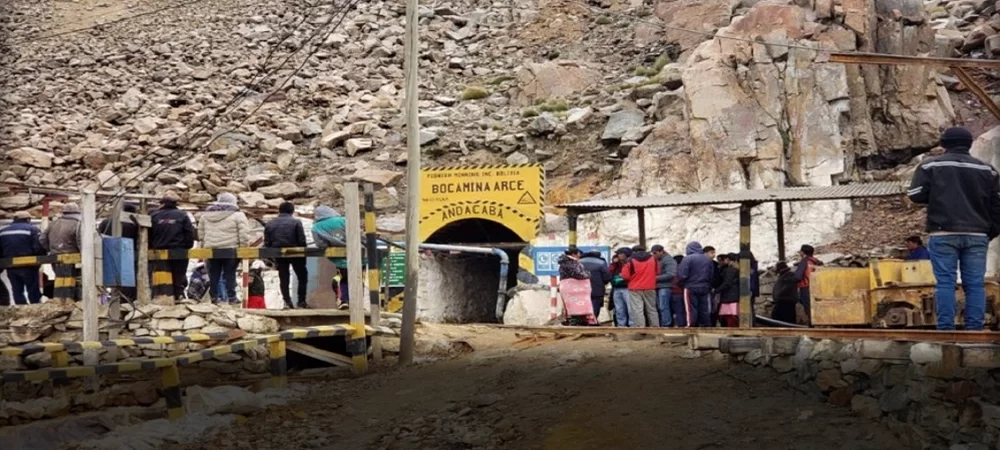 Confirman la trágica muerte de cuatro jóvenes mineros en la mina Ancaba-Potosí, tres eran hermanos