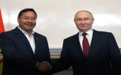 Luis Arce invitó a su homólogo de Rusia, Vladimir Putin, a los actos protocolares del Bicentenario