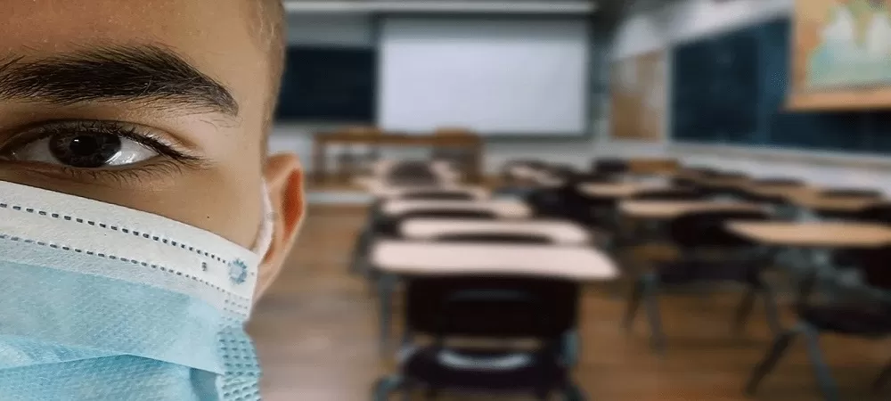 Educación recomienda a padres de familia enviar a sus hijos a los colegios con barbijos