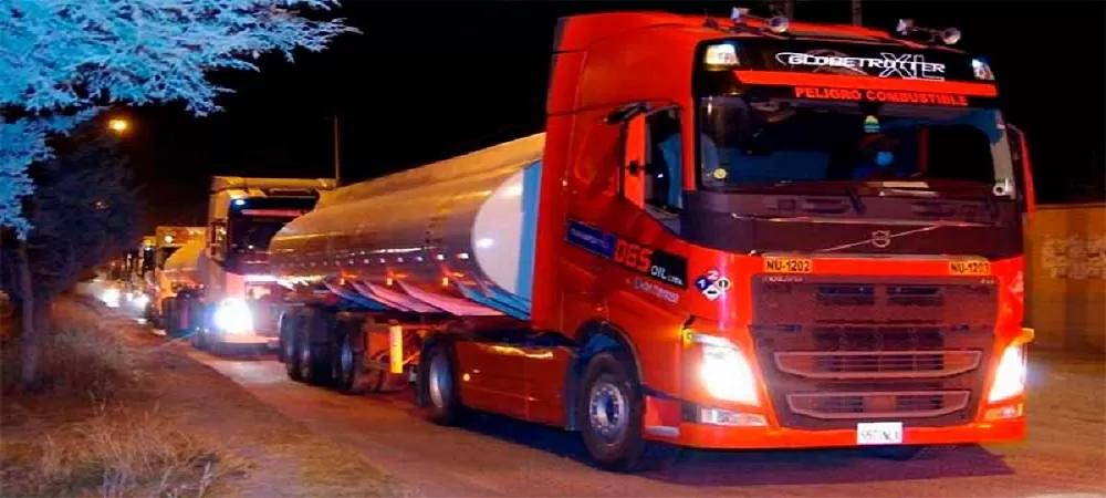 Sobre llovido mojado, cisterneros paran, exigen de YPFB ajuste en el costo de los fletes de sus unidades