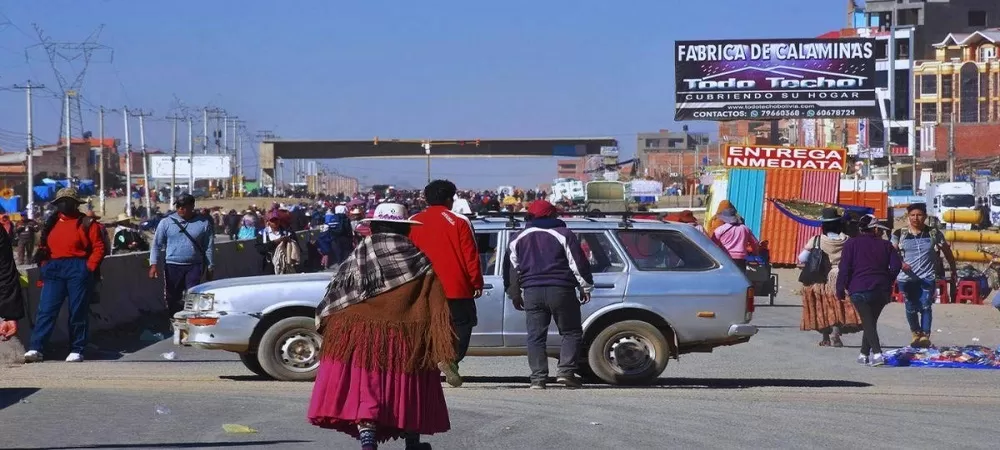 El Alto se suma al pedido de renuncia de Luis Arce, se registrará un descenso hasta La Paz con ollas vacías